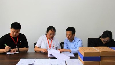 同栏目条目通常按时间倒序排列