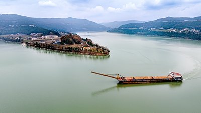 继续了解两者都保留在站内即可形成完整